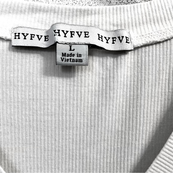 NWOT - HYFVE T-TOP BUTTON UP STYLISH SIZE L - Picture 6 of 8